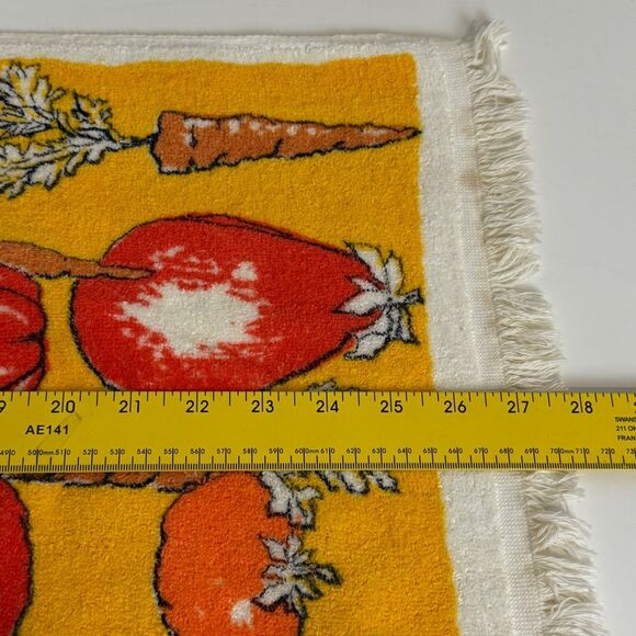 Vintage Yellow Kitchen Vegetables Towel 70s - Picture 6 of 7